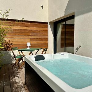 Jacuzzi Suite Terrace